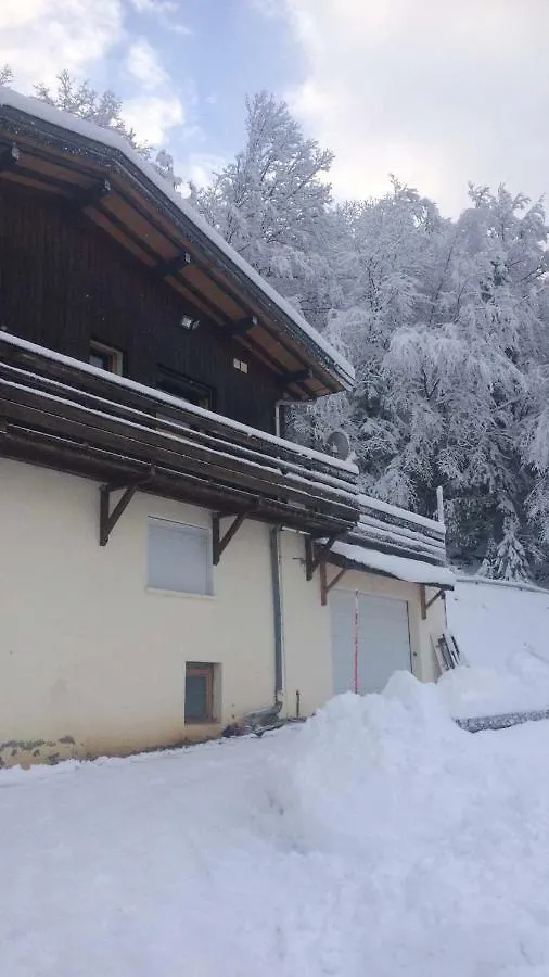 Appartement Du Bois Des Fugiers Ugine Accommodatie bij particulieren
